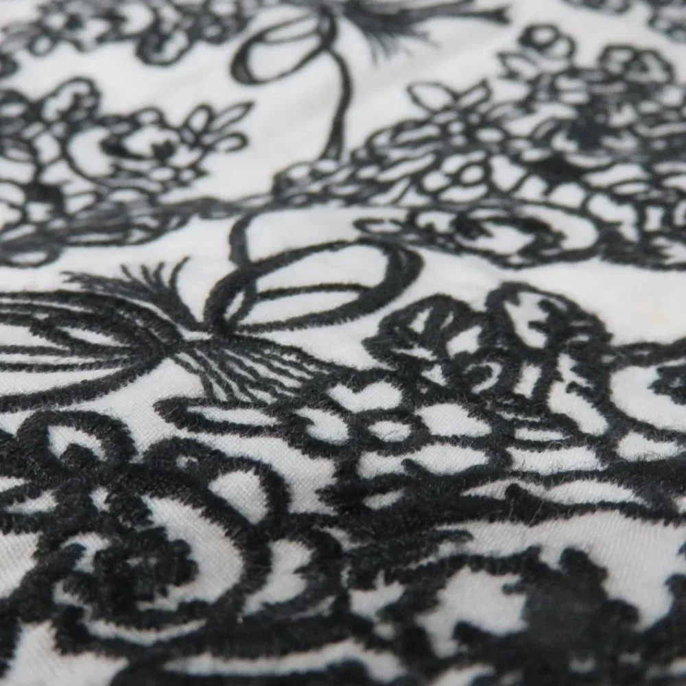 Stunning Betsey Johnson Black Tulle & White Embroidered Strapless Cocktail dress - Picture 13 of 14